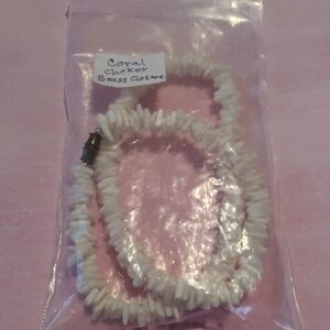 White Puka Native Treasure  Sea Shells Men/Womens Summer Beach Surfer Necklace.